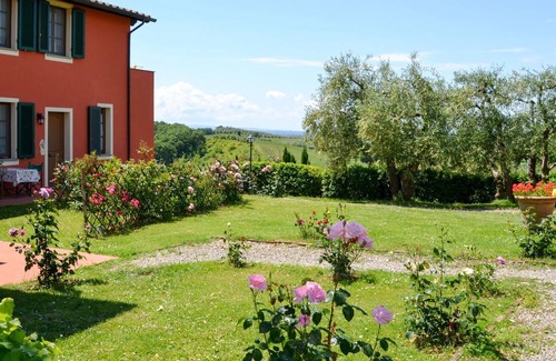Stabbia Apartment | Nice apartment for 4 guests with pool, WIFI, TV, patio, panoramic view and parking