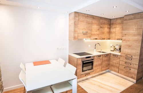 Leukerbad Apartment | Nice apartment for 5 people with WIFI, TV and balcony