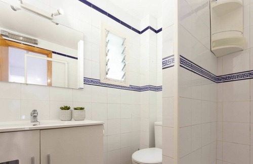 Peniscola Apartment | Nice apartment for 5 people with A/C, pool, WIFI, TV, terrace and pets allowed