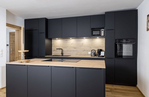 Soell Apartment | Nice apartment for 8 people with WIFI, TV, terrace and parking