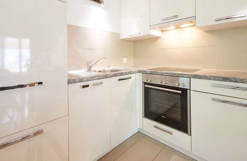 Heremence Apartment | Nice apartment for 8 people with WIFI, TV, balcony and pets allowed