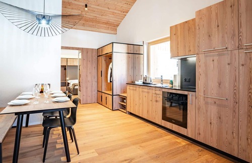 Granges Apartment | Nice apartment for 6 people with WIFI, TV and pets allowed