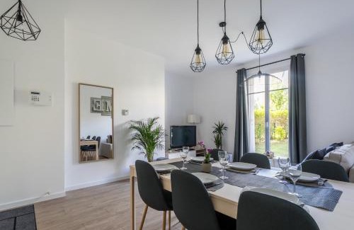 Chessy Apartment | Nice Apartment Garden - 5 min DISNEYLAND Paris - Val d'Europe Center