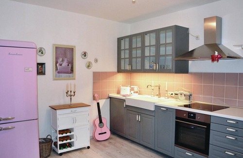 Eschwege Apartment | Nice apartment in Eschwege with WiFi