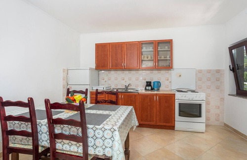 Jurandvor Apartment | Nice apartment in Jurandvor with WiFi