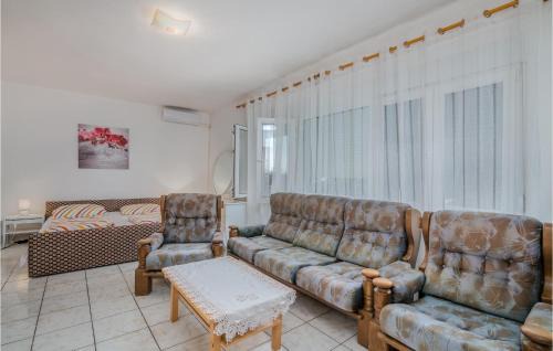 Stara Baska Apartment | Nice Apartment In Stara Baska 1