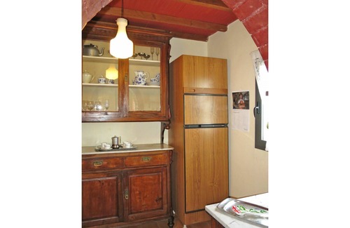 Castelfranco di Sopra Villa | Nice apartment in villa with WIFI, pool, TV, patio, pets allowed, panoramic view and parking