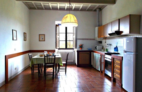 Scarperia e San Piero Villa | Nice apartment in villa for 4 guests with WIFI, pool, TV and panoramic view