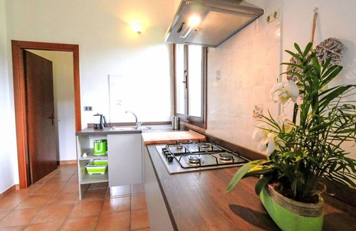 Montorsaio House | Nice apartment in villa for 4 guests with WIFI, pool, TV, patio and pets allowed