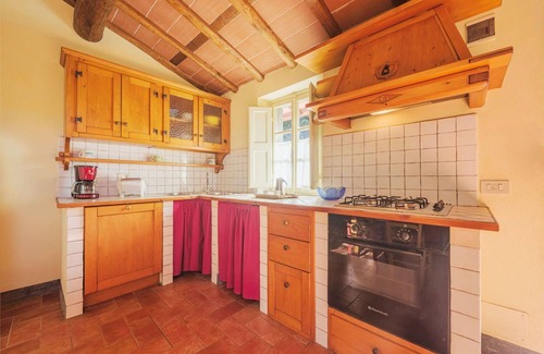 San Michele di Moriano Villa | Nice apartment in villa for 4 guests with WIFI, pool, TV and patio