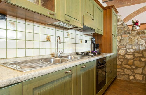 Gambassi Terme Villa | Nice apartment in villa with A/C, WIFI, pool, TV, terrace, panoramic view, close to San Gimignano