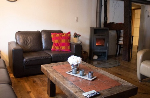 Silbach Apartment | Nice groupsappartement with a big garden to relax