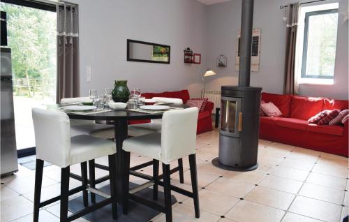 Auxais House | Nice Home In Auxais With Wifi