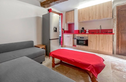 Barjac House | Nice home in Barjac with WiFi