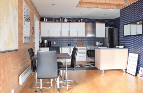 Bokn House | Nice home in Bokn with house sea view