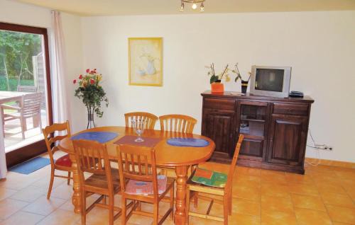 Oberohe House | Nice Home In Faßbergheidesee With Wifi