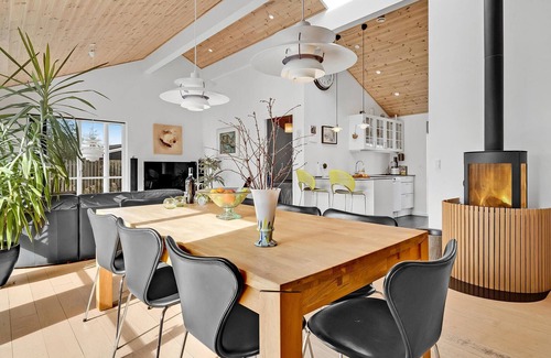 Juelsminde House | Nice home in Juelsminde with WiFi