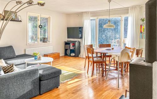 Linderod House | Nice Home In Linderöd With Wifi