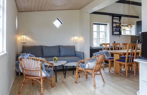 Snogebaek House | Nice home in Nexø with WiFi