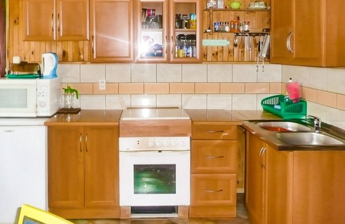 Ostroda House | Nice home in Ostróda with kitchen