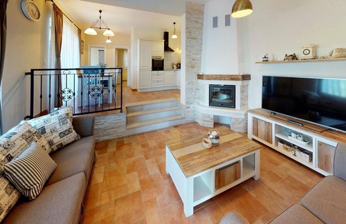 Pridraga House | Nice home in Pridraga