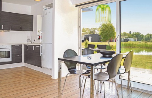 Ringkobing House | Nice home in Ringkøbing with WiFi