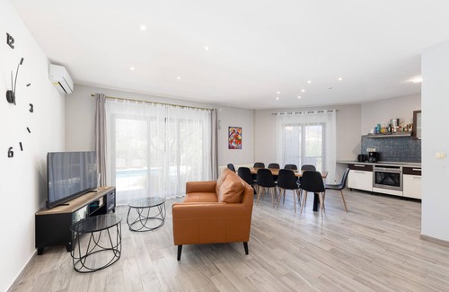 Srinjine House | Nice home in Srinjine