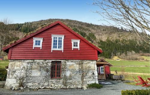 Torheim House | Nice Home In Stårheim With Wifi