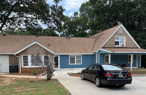 Roswell House | Nice house five minutes from downtown Roswell