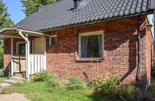 Tving House | Nice house, only 200 meters to Lake Baosjön. Here is a nice swimming area and good fishing.