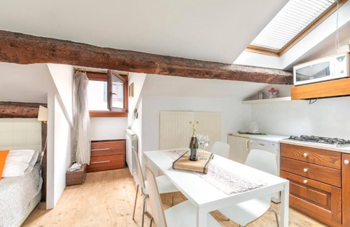 Castello Apartment | Nice Lovely Attic