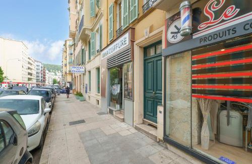 Riquier Apartment | Nice Renting - BARBERIS - Unique Getaway 2-Room with Rooftop Terrace