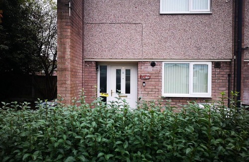 Manchester House | Nice Residential Within Easy Reach To Town