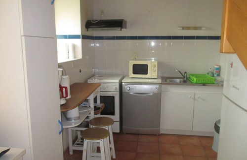 Limerzel House | nice stone renovation in a quiet area