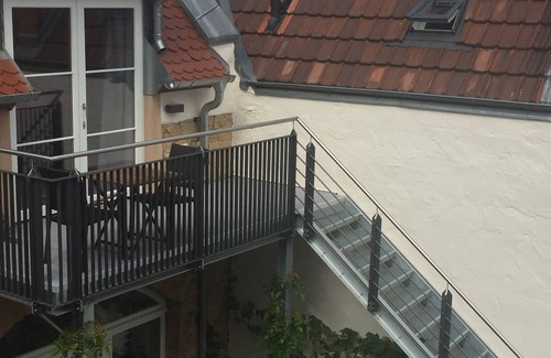 Deidesheim Apartment | Nice upscale quiet Studio in the center of Deidesheim.