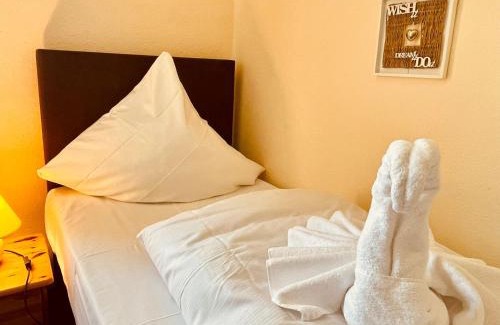 Suderstapel Hotel | Niemeyers Landgasthof und Pension