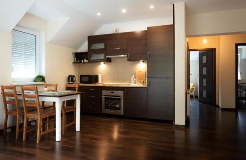 Bnin Apartment | NIENOVO - Apartament Kórnik niedaleko jeziora i widok na Arboretum