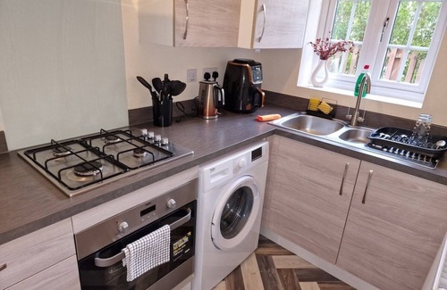 Marston Green House | NightRest Homes Orchid2 NEC Free Parking 2Toilets