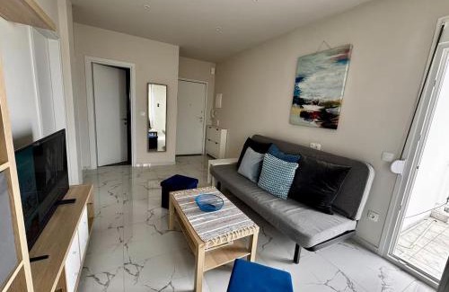 Paralia Dionysiou Apartment | Nikos Apartment