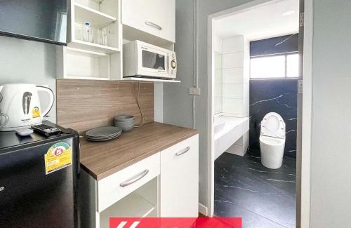 Huay Kaew Apartment | Nimman Townhouse with Pool Sauna and Workspace