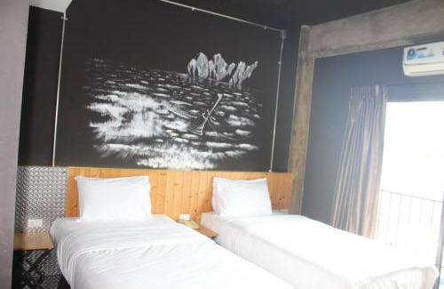 Nong Prue Hotel | Nine blue residence
