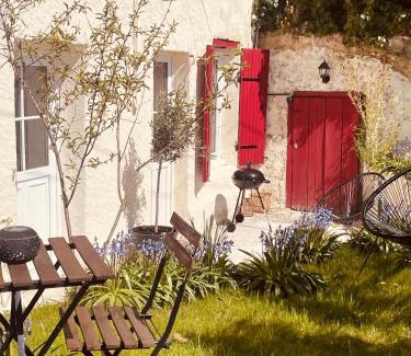 Montrichard Val de Cher House | "Ninho de Amor" troglodyte unique