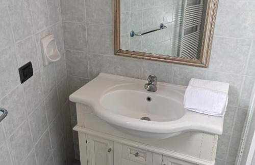 Nocelle House | NINO'S IN NOCELLE