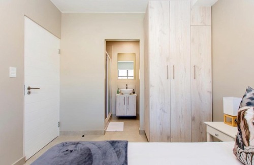 Olifantskop Apartment | Nivica 1 Bedroom Apartment