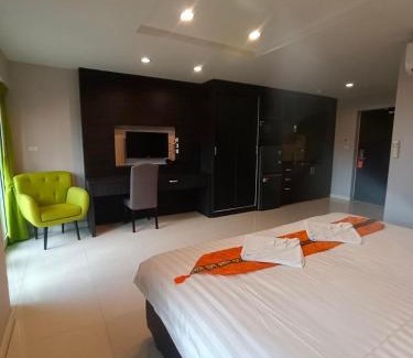 Pratumnak Hill Apartment | NNA 30 Sqm Studio Beach 700 m