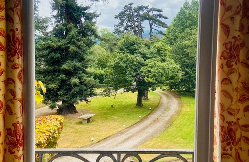 Los Corrales de Buelna House | Noble house with magnificent garden