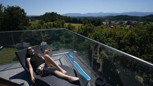 Jelenia Gora Villa | noc house - panorama, basen, ogród, prywatność