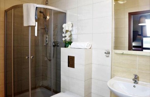 Zyrardow Bed & Breakfast | Noclegi M4