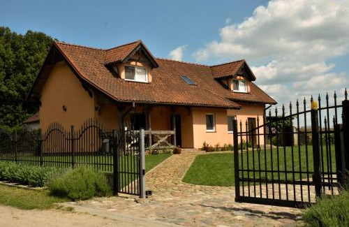 Stawiguda Apartment | Noclegi Tomaszkowo