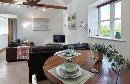 Axbridge House | Noddingway Cottage